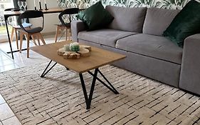Appartement Entierement Renove